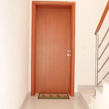 Jadranka Apartment *