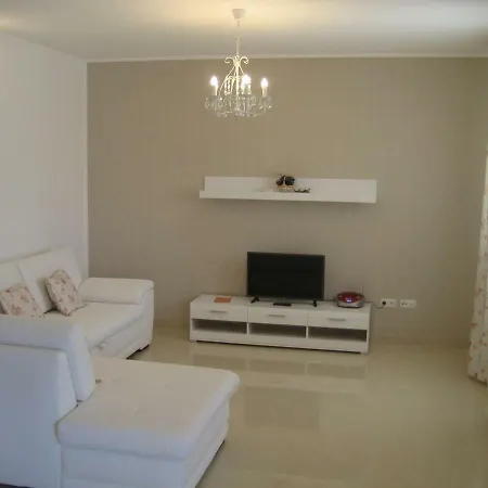 Jadranka Apartment *