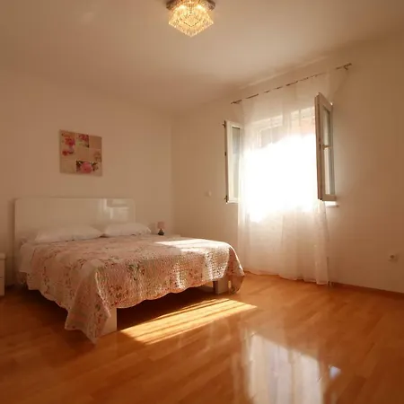 Jadranka Apartment Vodice